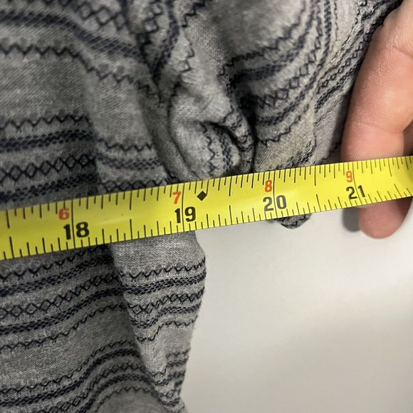 City of Angels COA T Shirt Mens Large Knit Striped Short Sleeve Casual Gray NWOT - Picture 7 of 8